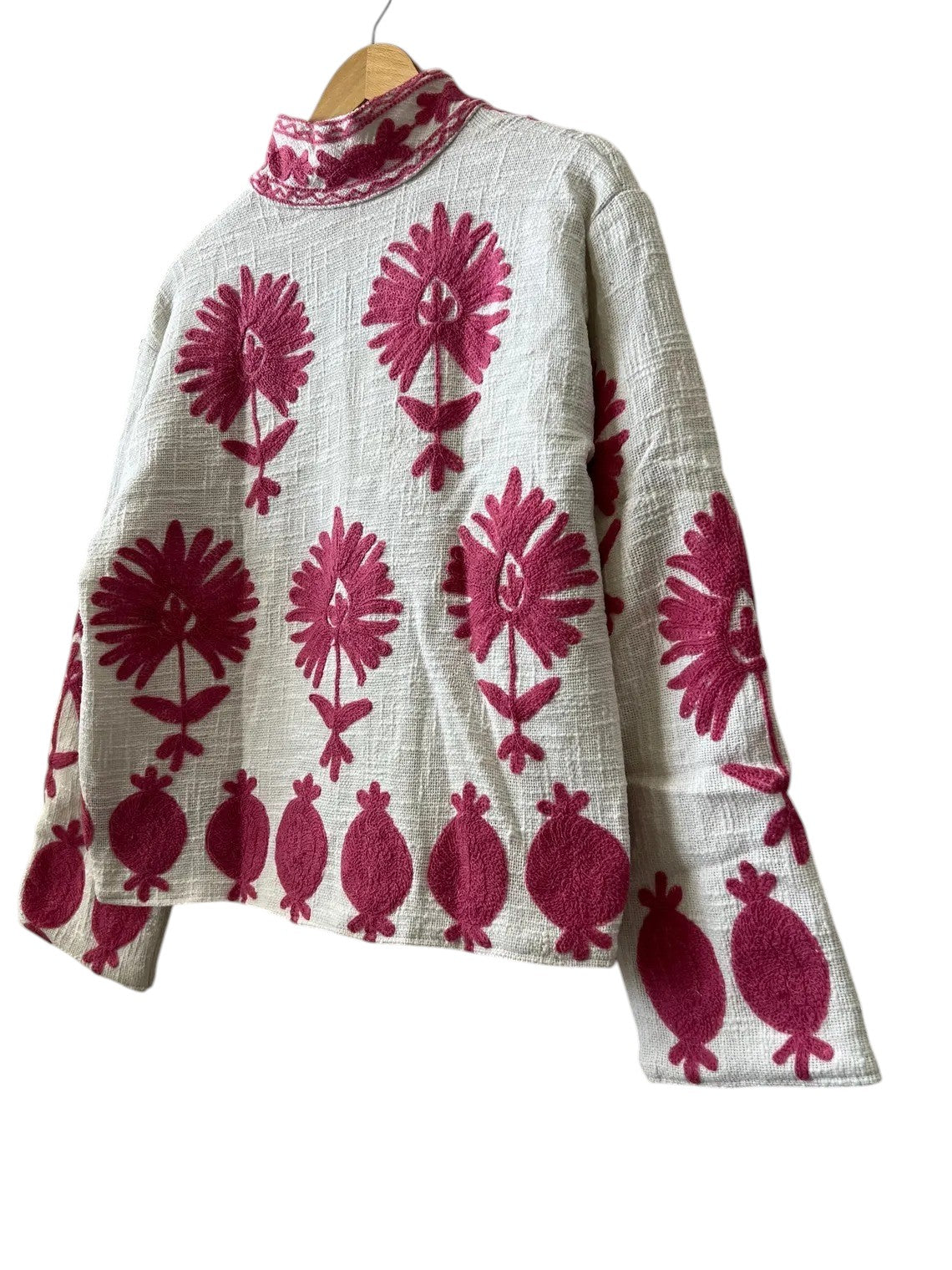 Handgefertigte weiß-rote TNT Suzani Jacke – Boho bestickter Mantel – TNT15