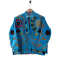 Giacca in velluto ricamata floreale a mano | Cappotto Suzani bohémien blu brillante - VT29