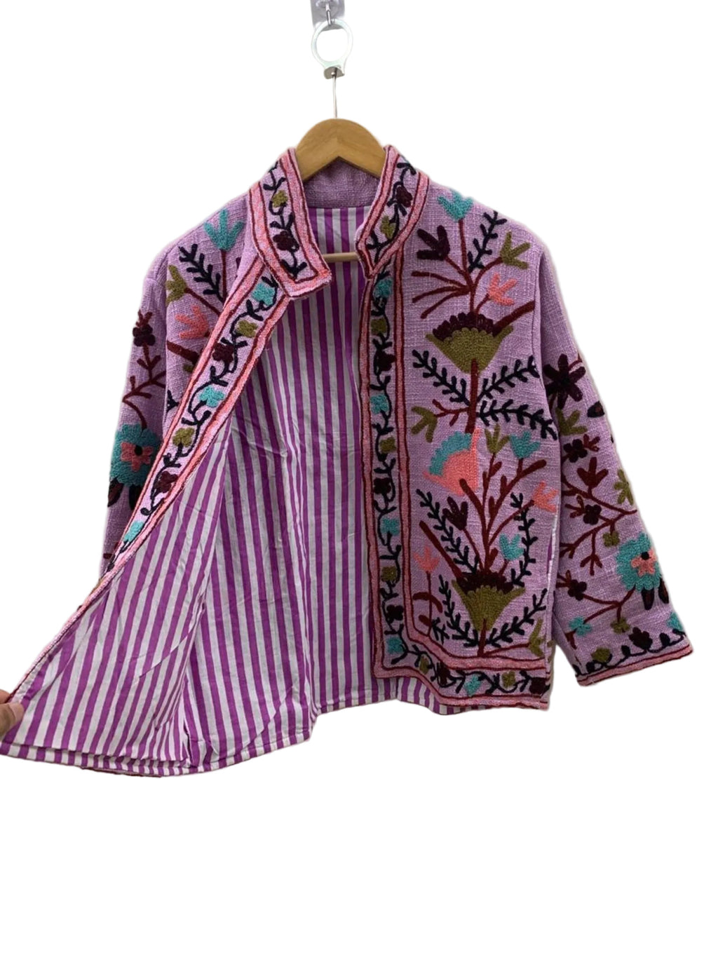 Handgefertigte weiß-rote TNT Suzani Jacke – Boho bestickter Mantel – TNT15