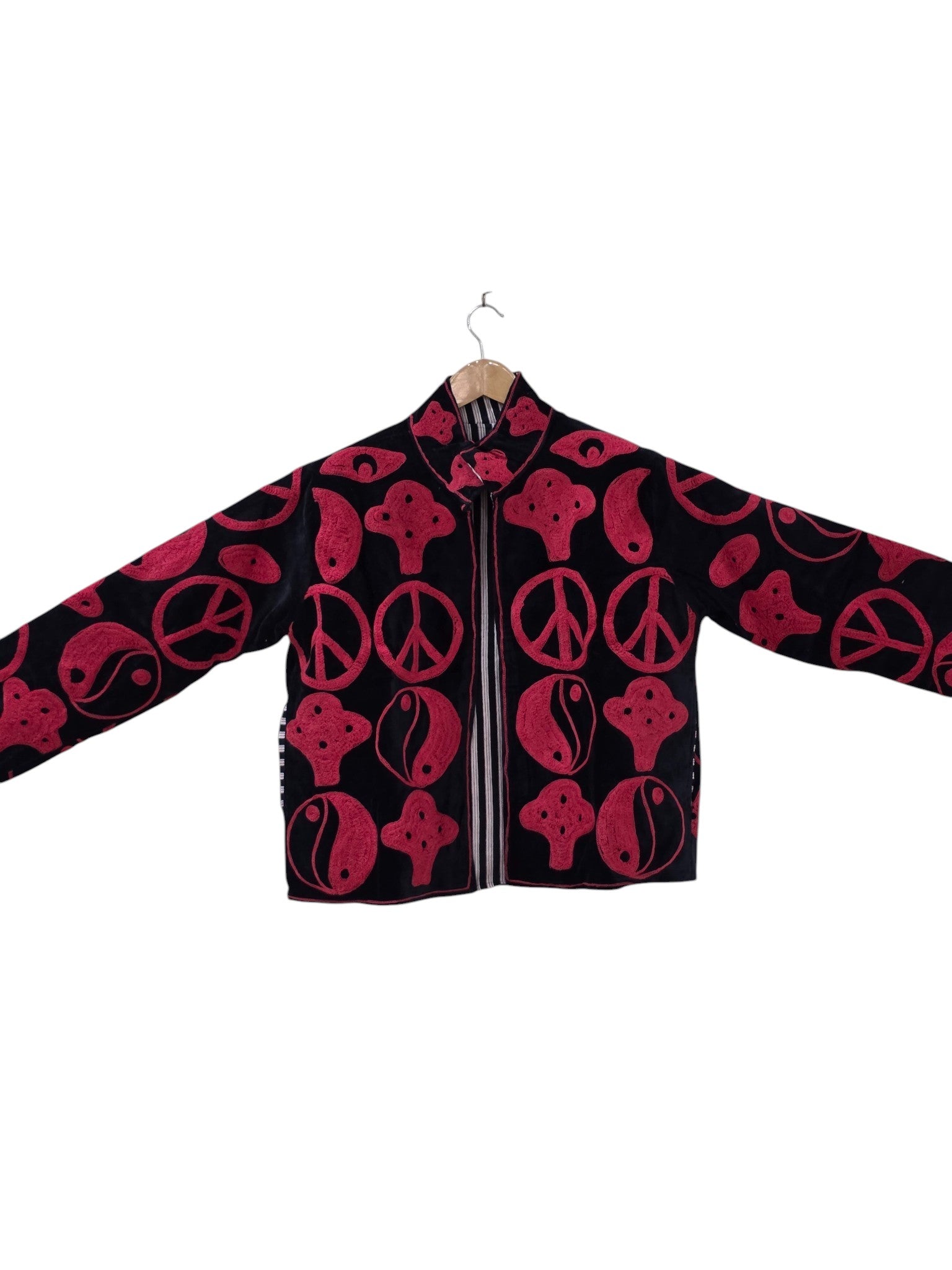 Giacca Nera in Velluto Suzani Ricamata Nomade Unisex - VT06